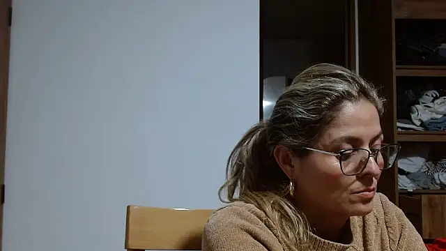 linda-mature43 online show from October 2025 01:20:01 AM