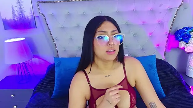 Snapshot of Scarlett_Blaze1 chatting on September 2025 12:49:02 PM Scarlett Blaze1 online show from September 2025 12:49:02 PM