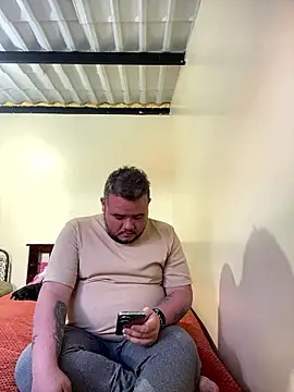 Chimbo-1996 online show from January 2026 05:18:02 PM