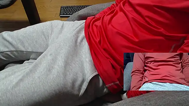 Snapshot of Yasu2000 chatting on February 2026 02:21:02 AM Yasu2000 online show from February 2026 02:21:02 AM