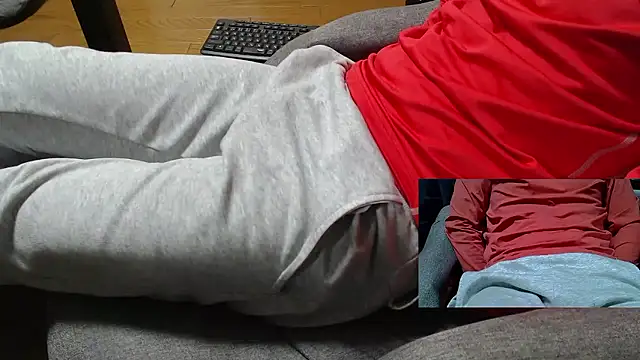 Snapshot of Yasu2000 chatting on February 2026 06:40:02 AM Yasu2000 online show from February 2026 06:40:02 AM