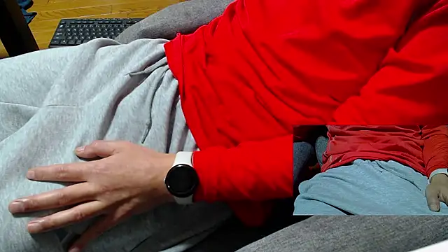 Snapshot of Yasu2000 chatting on March 2026 01:12:02 AM Yasu2000 online show from March 2026 01:12:02 AM