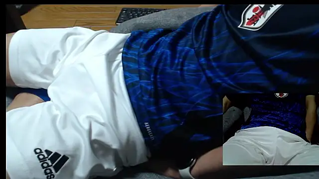 Snapshot of Yasu2000 chatting on July 2026 12:29:02 AM Yasu2000 online show from July 2026 12:29:02 AM