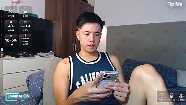 Addictiveboi online show from November 2025 02:34:02 AM