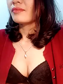 Hinna x online show from February 2026 07:02:01 AM