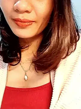 Hinna x online show from February 2026 01:22:02 AM