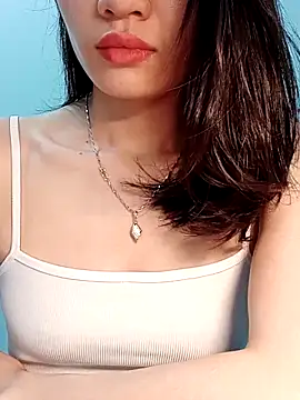 Hinna x online show from April 2026 09:31:02 PM