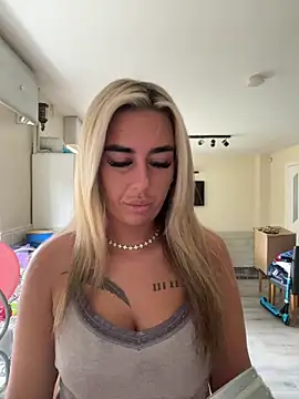 EllieMaeBaby online show from February 2026 01:55:01 PM