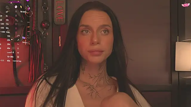 livia starwars online show from September 2025 09:39:02 PM