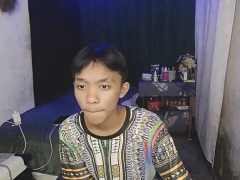 Innocentfucker online show from May 2026 02:01:02 PM