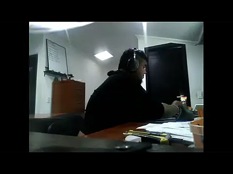 Rolo-Sumiso online show from November 2025 09:26:02 PM