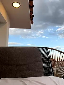 Snapshot of Melody-baby chatting on September 2025 10:24:01 PM Melody-baby online show from September 2025 10:24:01 PM