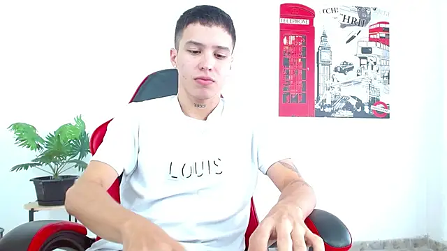 Snapshot of Cumandres18 chatting on October 2025 02:07:02 PM Cumandres18 online show from October 2025 02:07:02 PM