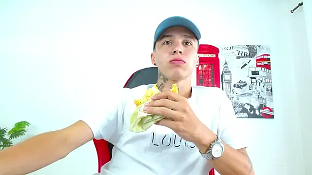 Snapshot of Cumandres18 chatting on January 2026 03:05:01 PM Cumandres18 online show from January 2026 03:05:01 PM