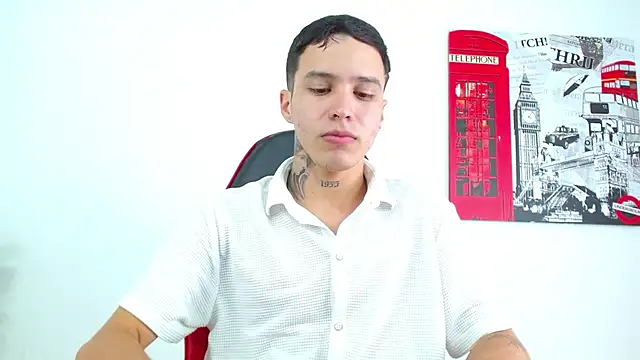 Snapshot of Cumandres18 chatting on February 2026 03:16:01 PM Cumandres18 online show from February 2026 03:16:01 PM