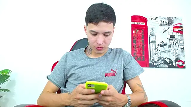 Snapshot of Cumandres18 chatting on February 2026 02:24:01 PM Cumandres18 online show from February 2026 02:24:01 PM