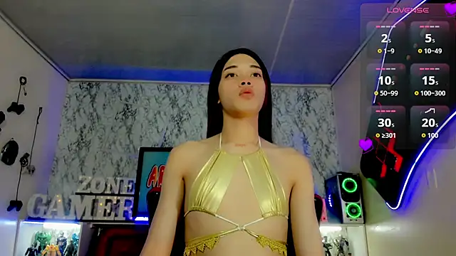 Madison Mujica online show from November 2025 11:10:02 AM