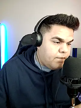 perversus12 online show from February 2026 07:55:02 PM