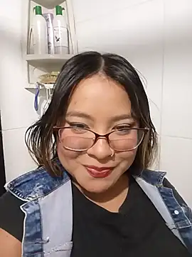 AsshleyVillaloboss online show from November 2025 04:56:02 AM