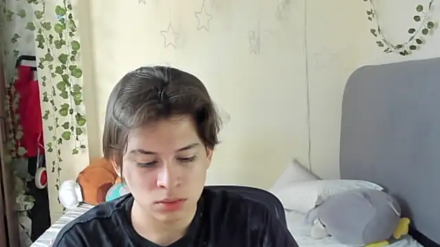 Felix art online show from September 2025 06:52:02 PM