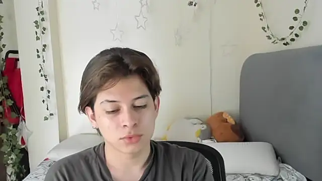 Felix art online show from September 2025 07:06:02 PM