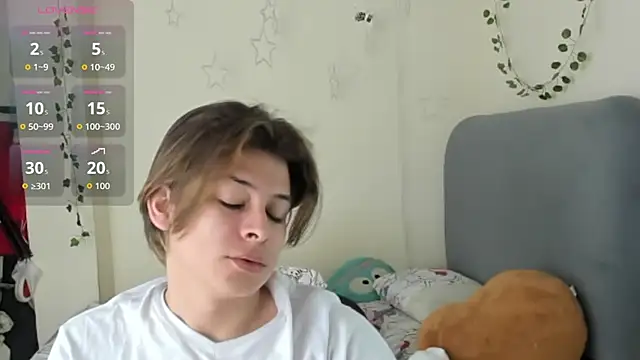 Felix art online show from October 2025 07:56:02 PM