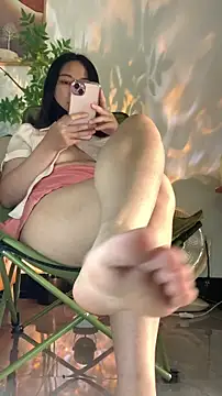 zhizhinaigai online show from March 2026 04:51:01 AM