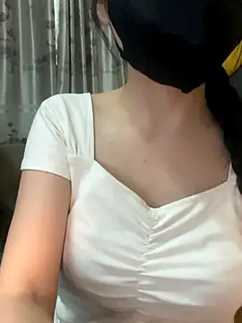 Snapshot of Dior_baby chatting on September 2025 07:36:01 AM Dior baby online show from September 2025 07:36:01 AM