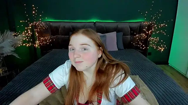 KattyRose8 online show from October 2025 06:37:01 PM