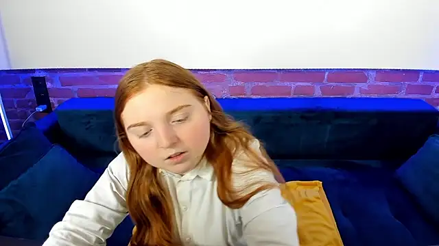 KattyRose8 online show from October 2025 05:54:02 PM