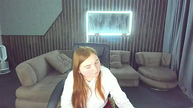 KattyRose8 online show from October 2025 06:21:01 PM