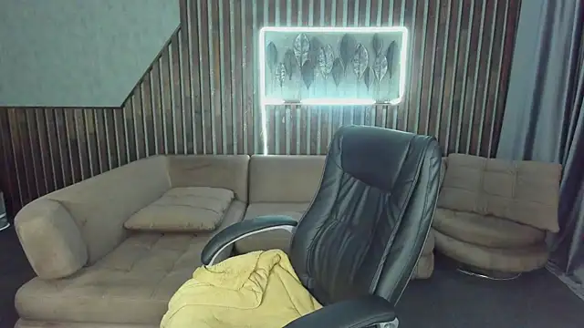 KattyRose8 online show from November 2025 06:41:02 PM