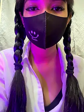 Neha18 online show from September 2025 06:18:02 AM