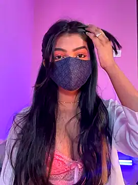 Neha18 online show from November 2025 07:18:02 AM