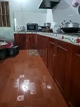 Snapshot of Sweet-Berry89 chatting on October 2025 03:40:01 AM Sweet-Berry89 online show from October 2025 03:40:01 AM