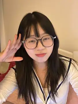 Ella-A9 online show from November 2025 03:27:02 PM