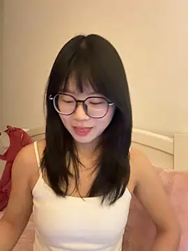 Ella-A9 online show from December 2025 04:03:02 PM