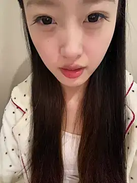 MengMeng0515 online show from April 2026 11:01:01 AM