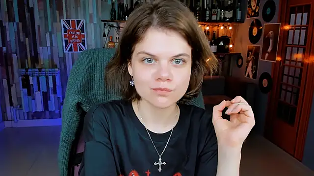 EllieMurler online show from November 2025 09:06:02 AM