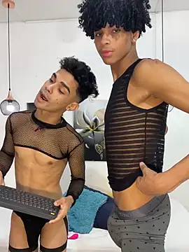 Violet Dream2 online show from April 2026 12:41:01 AM