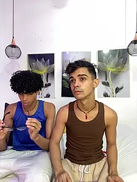 Violet Dream2 online show from April 2026 12:28:01 AM