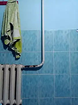 Uzhili online show from November 2025 07:37:01 PM