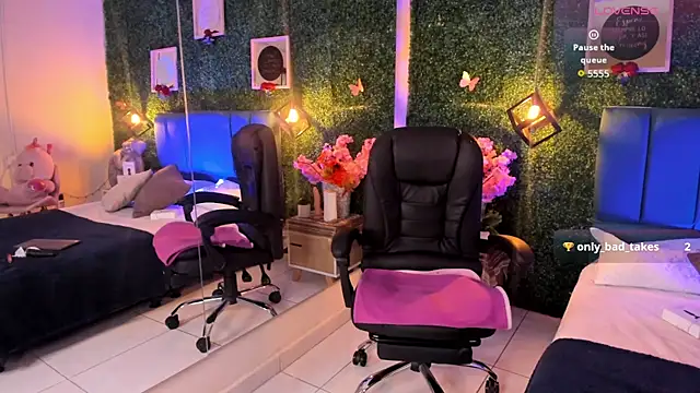 Linagh  online show from September 2025 11:55:02 AM