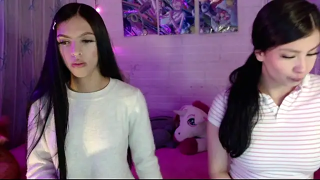 Pamelaa reyess 2 online show from February 2026 09:38:01 AM