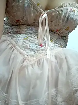 Thuylinh86 online show from September 2025 05:09:02 AM