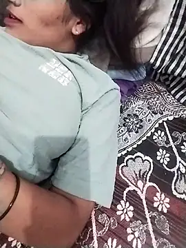 Sofia kuuu online show from November 2025 10:13:02 AM