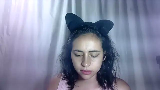 Anabelhotxx16 online show from October 2025 02:09:02 AM