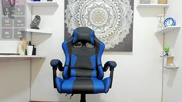 marsmith1 online show from April 2026 07:08:01 PM