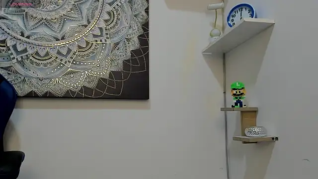 marsmith1 online show from April 2026 07:07:01 PM