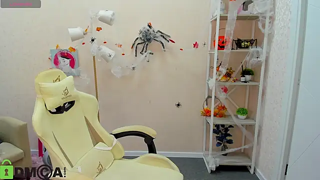 Snapshot of R0cket_bunny chatting on October 2025 01:03:01 AM R0cket bunny online show from October 2025 01:03:01 AM